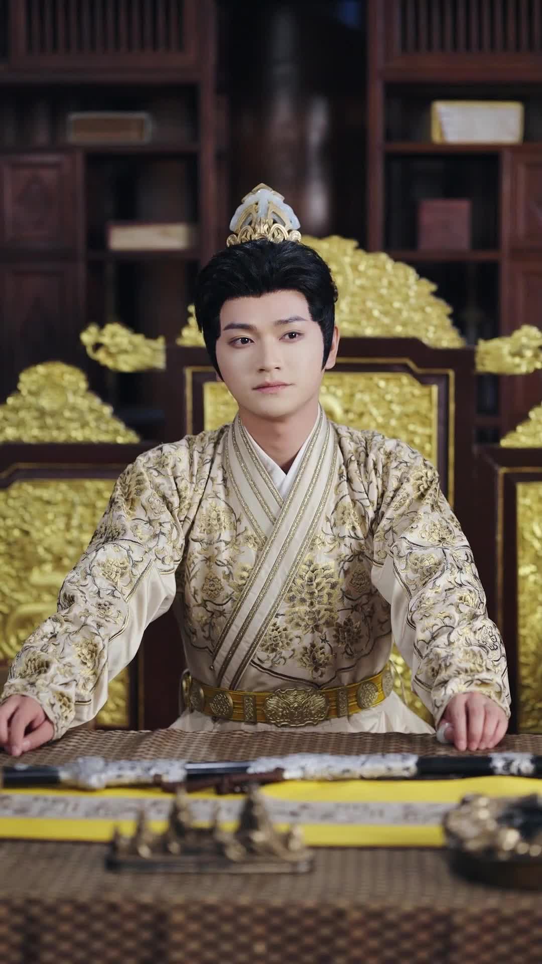 Episode 19 - I Tried to Destroy My Empire